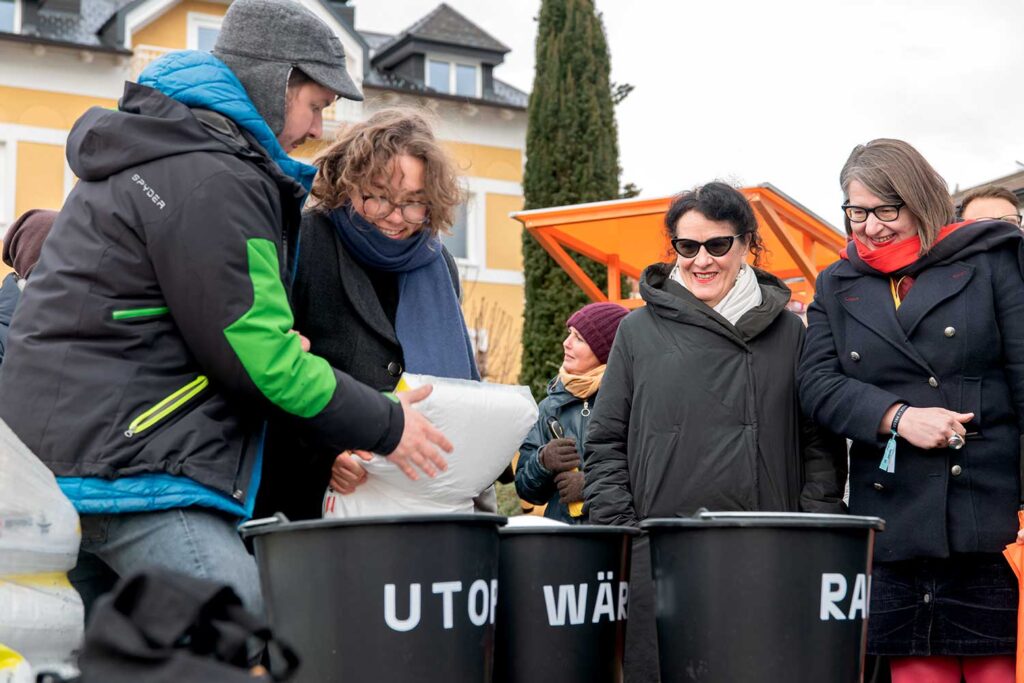 OPENING SAUNA PLATTFORM, 
Foto: ©Violetta Wakolbinger